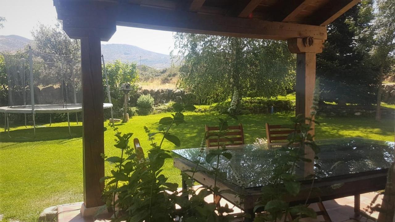 Preciosa Casa Lobos, Aislada E Independiente Otero de Herreros エクステリア 写真