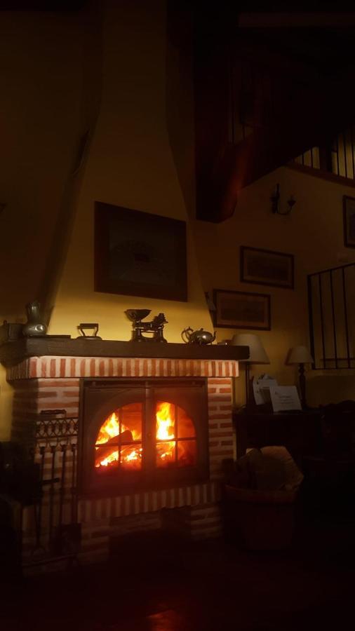 Preciosa Casa Lobos, Aislada E Independiente Otero de Herreros エクステリア 写真
