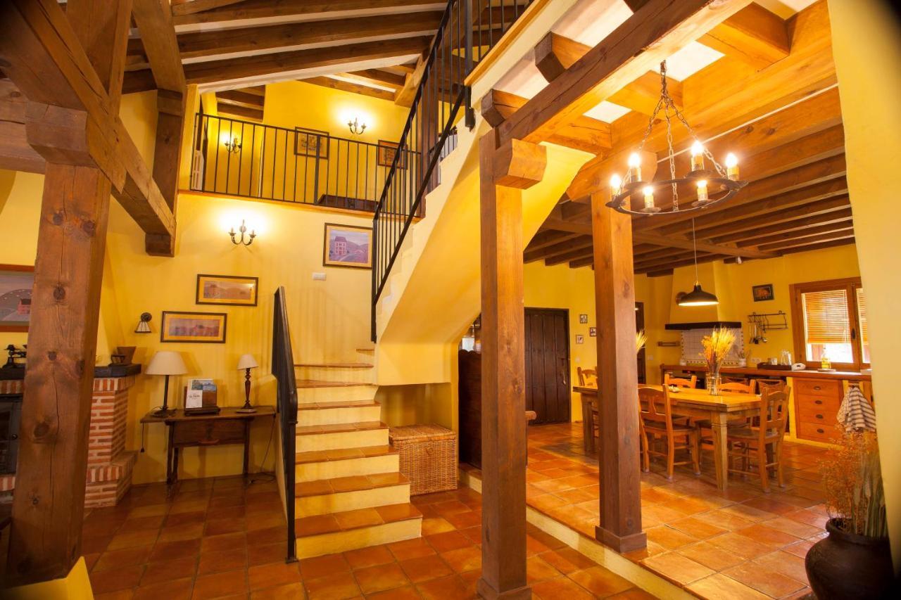 Preciosa Casa Lobos, Aislada E Independiente Otero de Herreros エクステリア 写真