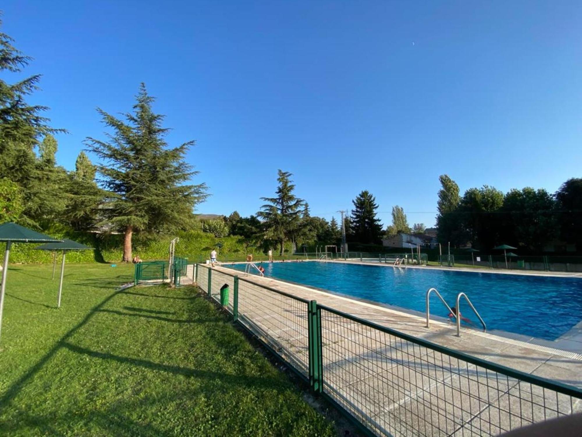 Preciosa Casa Lobos, Aislada E Independiente Otero de Herreros エクステリア 写真
